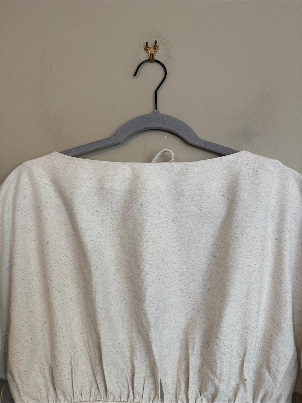 NWOT- Topshop Open Back Woven Top, Beige Linen, size US4 - Picture 6 of 12